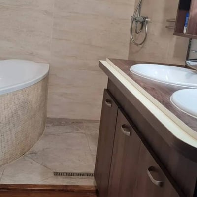 Vermietung einer geräumigen 3-Zimmer-Wohnung, 80 m², Vrakuňa, Bratislava, Slowakei